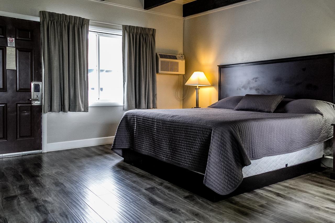 Lakeview Lodge Motel Bagian luar foto