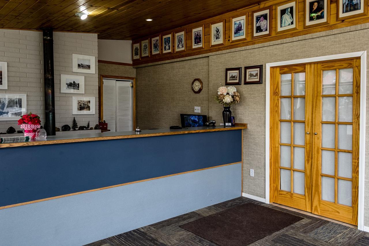 Lakeview Lodge Motel Bagian luar foto