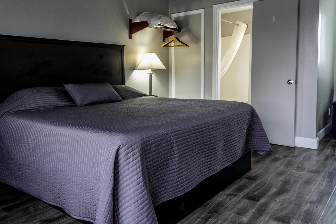 Lakeview Lodge Motel Bagian luar foto